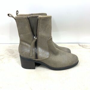 Clarks Women 37 Size 6.5 Boots Brown Metallic Leather Shoes Heels Ankle Booties